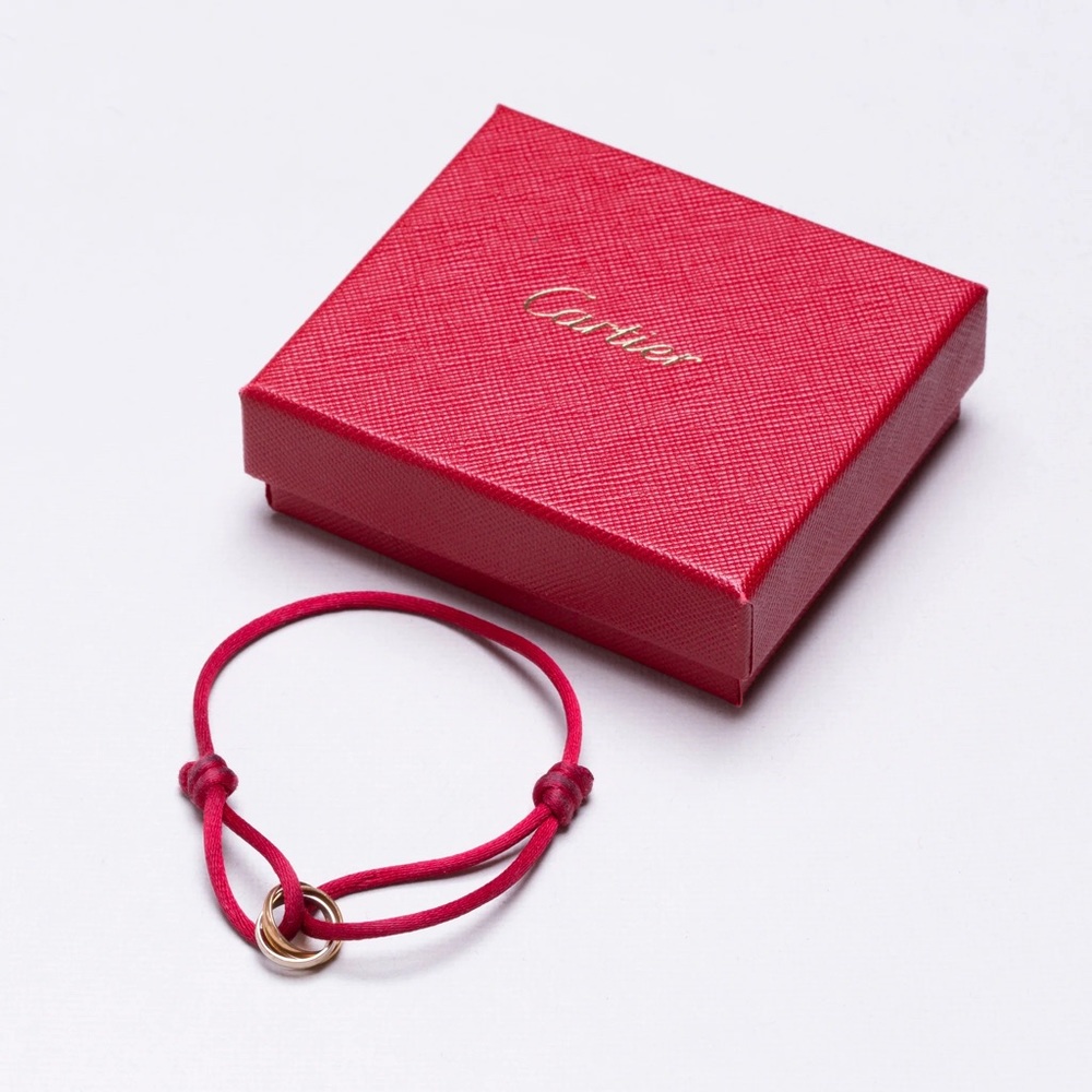 Fashionable cartier string bracelet Negotiable. String color options are…